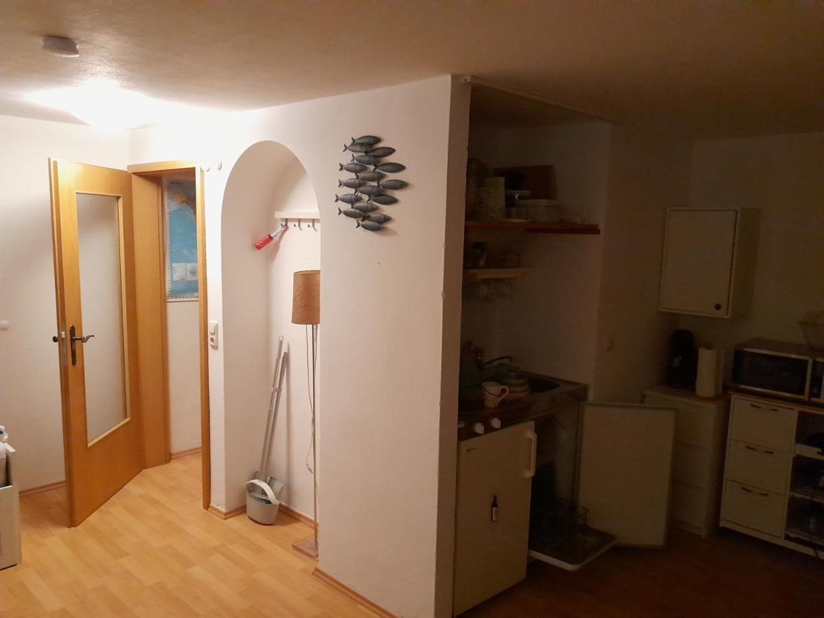 Apartment Mit Kueche Und Balkon Oder Terrasse, Ruhig Und Gut Erreichbar Piding Extérieur photo
