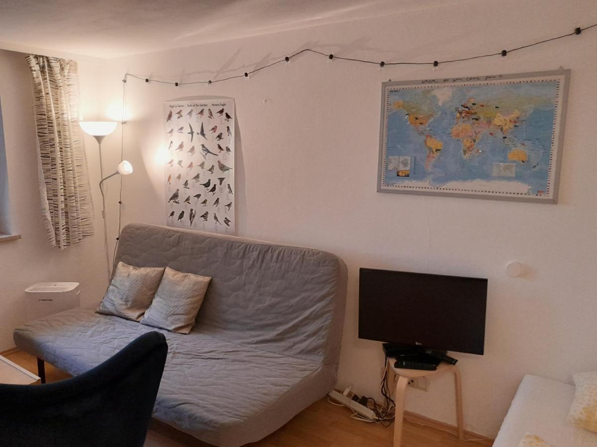 Apartment Mit Kueche Und Balkon Oder Terrasse, Ruhig Und Gut Erreichbar Piding Extérieur photo