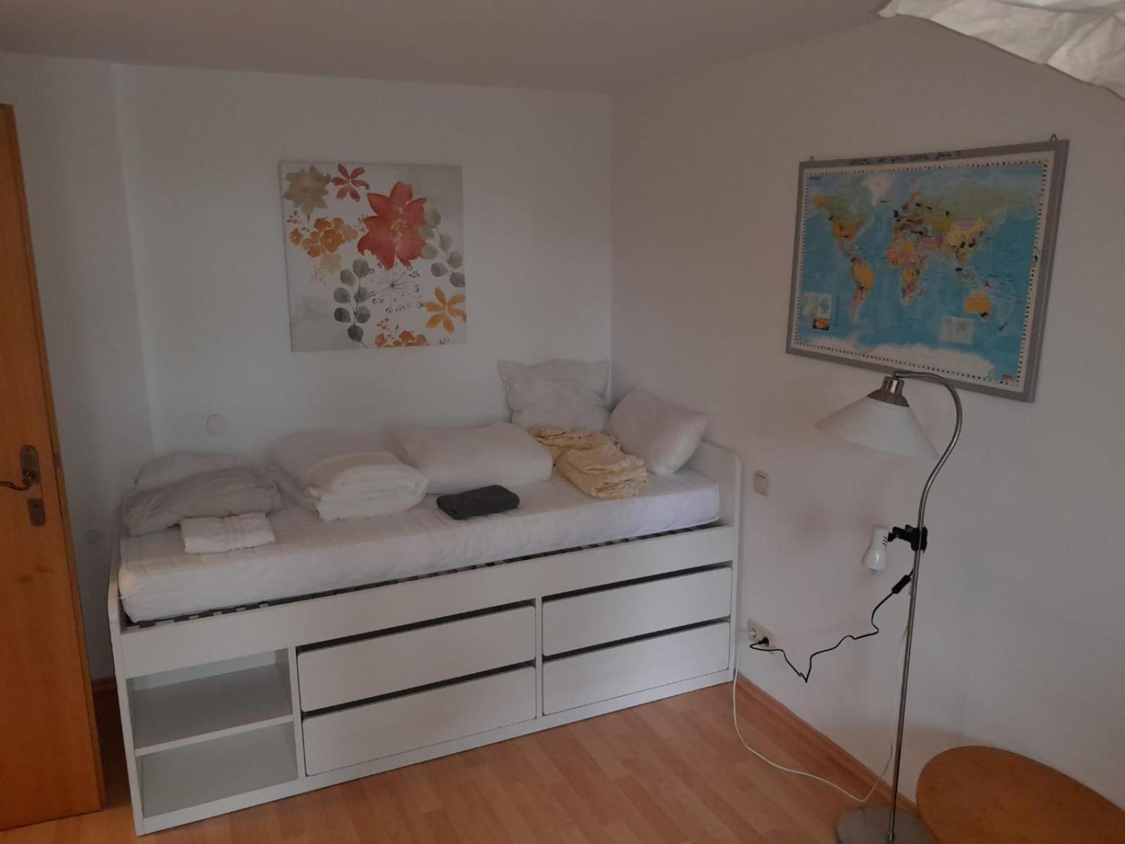 Apartment Mit Kueche Und Balkon Oder Terrasse, Ruhig Und Gut Erreichbar Piding Extérieur photo
